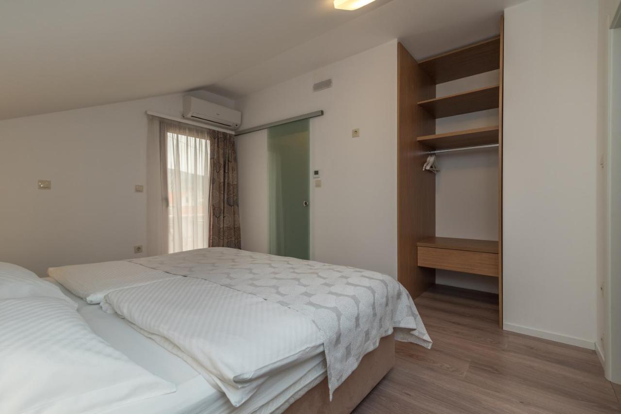 Villa Lucica Trogir Dış mekan fotoğraf
